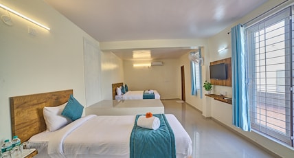 Hotel Southgate Villa Near Bangalore Airport Room Type - Family Triple Room Hotel Southgate Villa Near Bangalore Airport Room Type - Family Triple Room