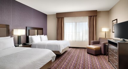 Holiday Inn Express Hotel & Suites Billings Room Type - 2 Queen Beds 1 Bedroom Suite