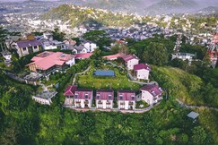 Fox Kandy by Fox Resorts- Luxury in the Mist