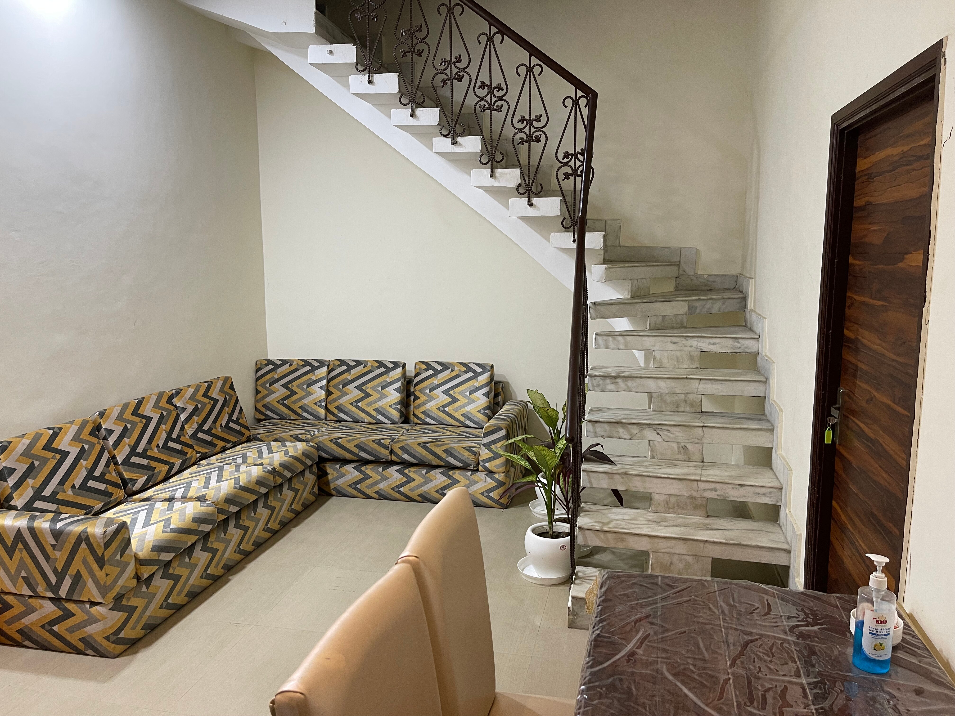 Homestay Comforts | 500m from Airport - Tap to explore photos
