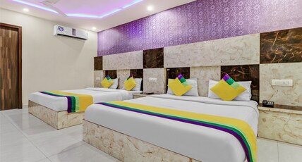 Hotel Royal Residency Near ISBT Mohali Chandigarh Room Type - Family Suite Room