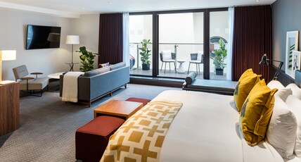 The Edwardian Manchester, A Radisson Collection Hotel Room Type - Alfresco suite with king size bed The Edwardian Manchester, A Radisson Collection Hotel Room Type - Alfresco suite with king size bed
