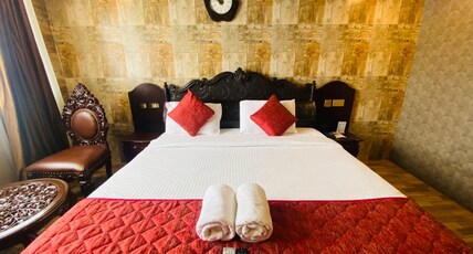 HYDERSPARK - THE LUXURY HOTEL Room Type - PARK KING
