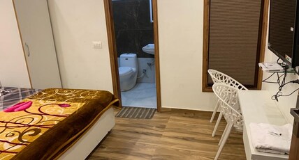 Akash Residency Room Type - Deluxe Room