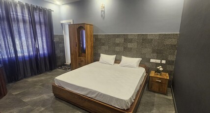 Anandha Grand Paradise Room Type - Premium Deluxe Room 1