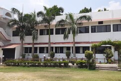 Avexia Fun City Resort