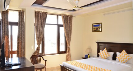 Hotel Raj Regency  Room Type - Deluxe Double Room