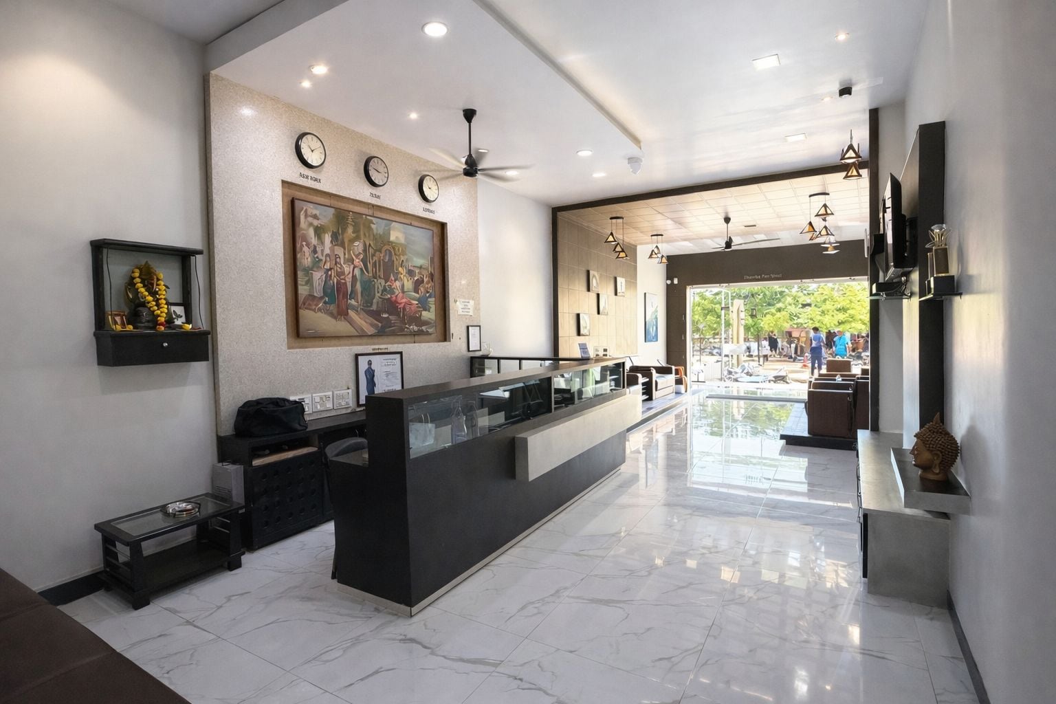 Main gallery