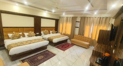 Dev Residency Inn| Near Katra Railway Station Room Type - 4 Bedded Family Room Dev Residency Inn| Near Katra Railway Station Room Type - 4 Bedded Family Room