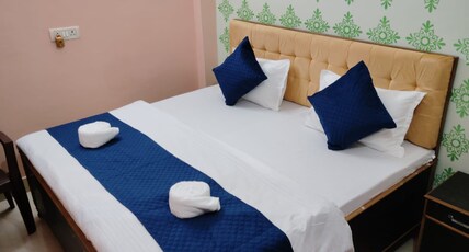 Usha Home Stay Room Type - Double Bed Non AC | Private Washroom