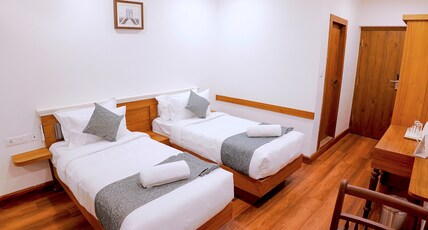 MPS Royal Suites Room Type - Deluxe Double or Twin AC Room
