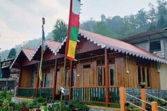 The Wooden Homestay By StayApart