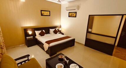 Alps Residency  - A Bergamont Hotel,Krishnagiri Room Type - Suite