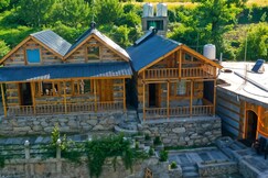 Mist & Lotus Duplex Room1 By Homeyhuts