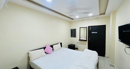 Hotel Buddha Bliss Room Type - Deluxe AC Room