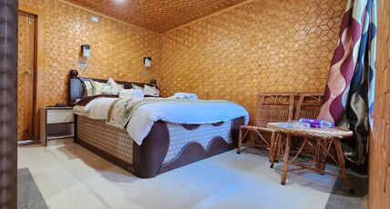 Hotel Mughal india sonamarg Room Type - Deluxe Room + Free Wifi