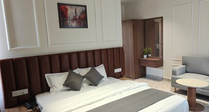 HOTEL NATRAJ Room Type - Deluxe Room with Balcony