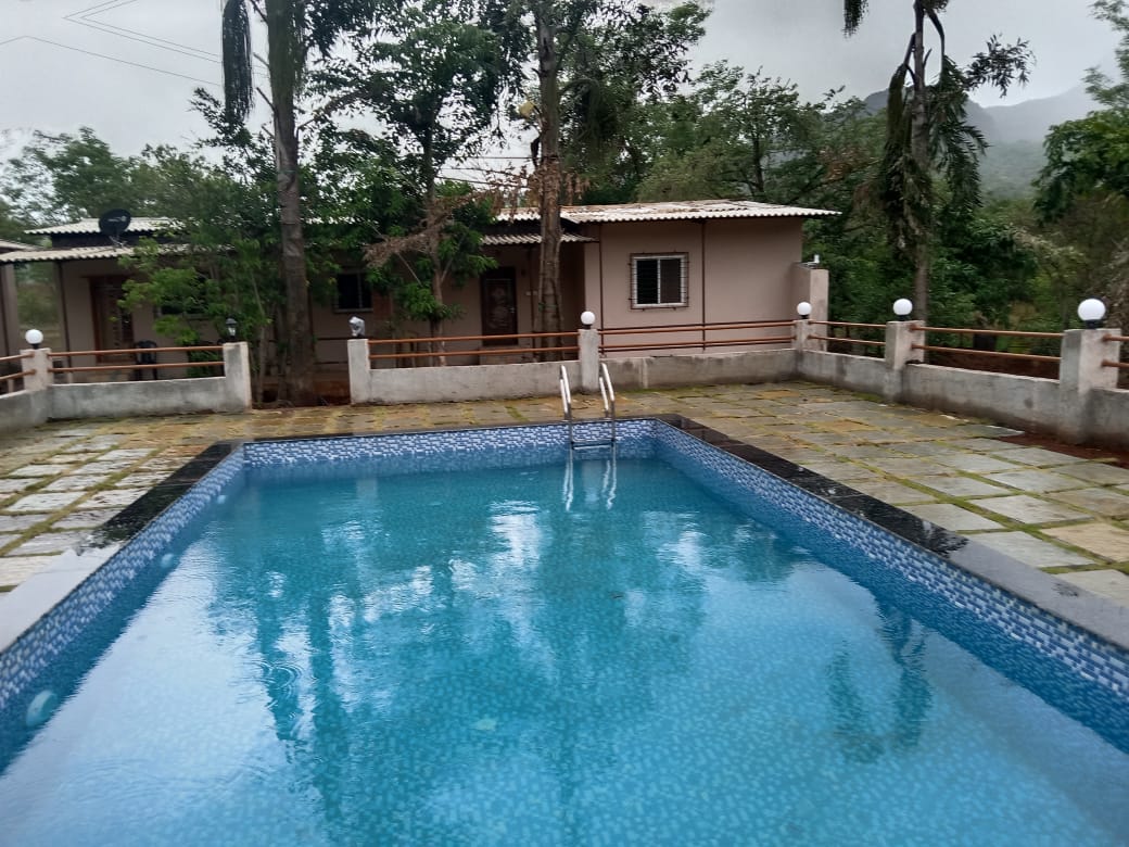 Riverside 4 Bedroom Hall AC Villa with Private Pool - Tap to explore photos