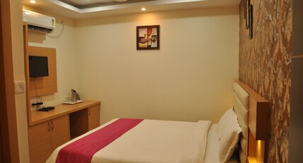 Hotel Relax Inn Room Type - ECONOMY AC
