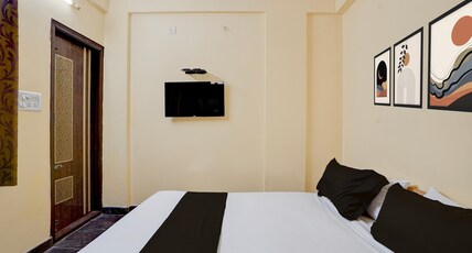 Hotel O Royal Treat Room Type - Classic