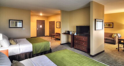Best Western Plus Patterson Park Inn Room Type - Suite-2 Queen Beds, Non-Smoking, Full Kitchen, 39 Inch Led Television, Sofabed, Full Breakfast Best Western Plus Patterson Park Inn Room Type - Suite-2 Queen Beds, Non-Smoking, Full Kitchen, 39 Inch Led Television, Sofabed, Full Breakfast
