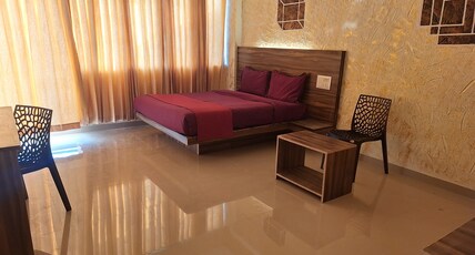 Rambler Garden Resort Room Type - Executive room NON AC With Mountain View
