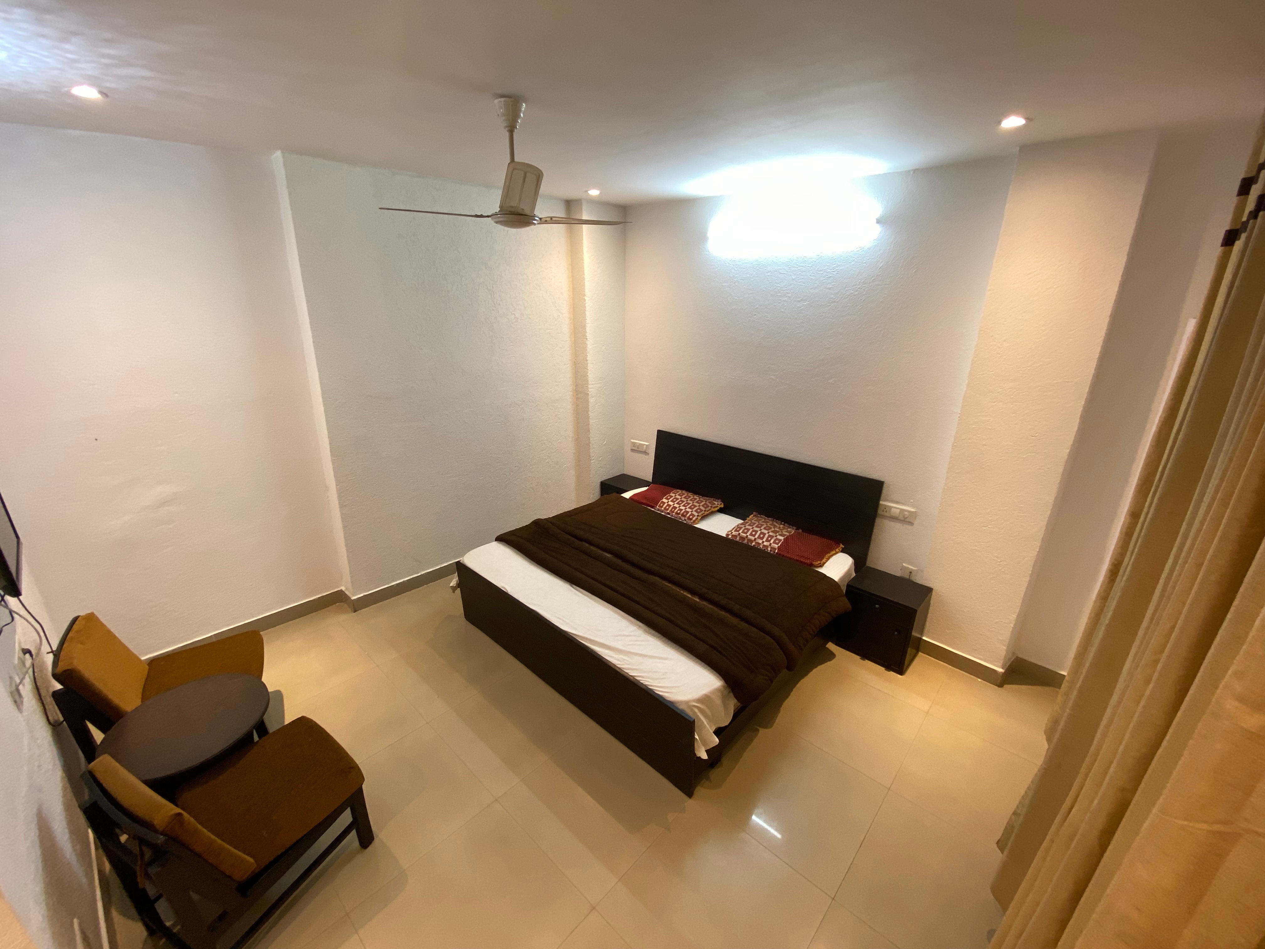 The Legend - Tap to explore photos