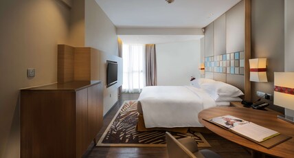 DoubleTree Resort by Hilton Hotel Penang Room Type - KING ACCESSIBLE ROOM