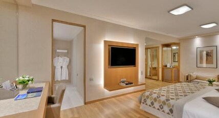 DIVANI CARAVEL Room Type - Family Room (2 Adults + 2 Children) DIVANI CARAVEL Room Type - Family Room (2 Adults + 2 Children)