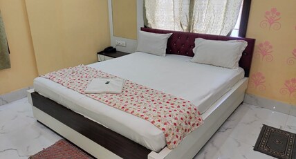Hotel Sweet Dream Room Type - Double Delux AC Room