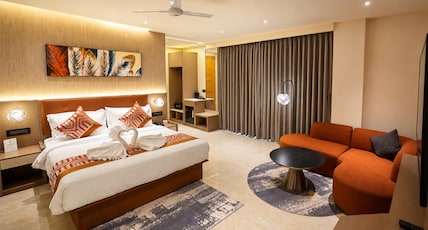 Hotel Golden Grand Room Type - Elegant Suite Hotel Golden Grand Room Type - Elegant Suite