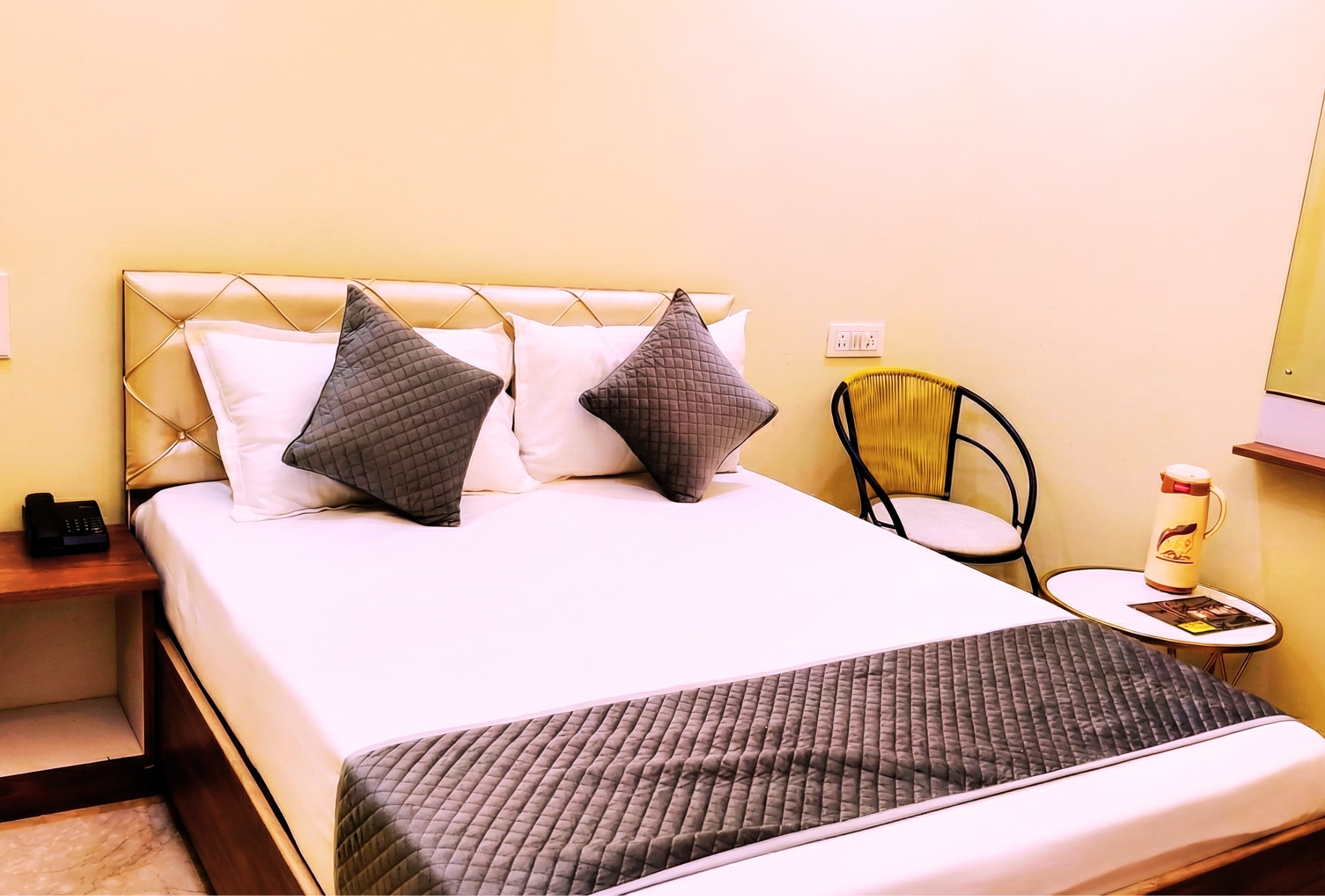 Hotel Rawat Regency - Tap to explore photos