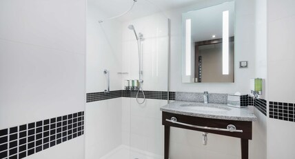 Hampton by Hilton Krakow Room Type - TWIN ROOM NON SMOKING