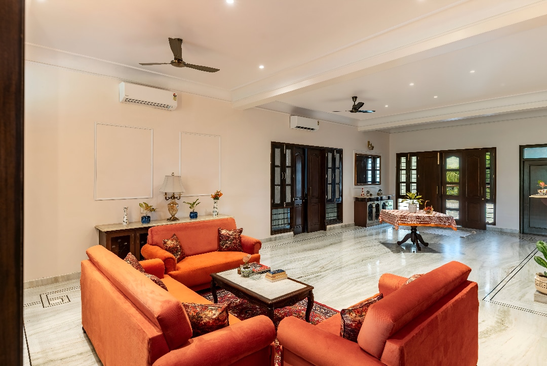 Dilip Niwas Luxe Stay |Near Fateh Sagar Lake 2 KMs - Tap to explore photos