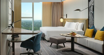 Crowne Plaza QIDONG Room Type - 1 King Premium Single Sofa Bed