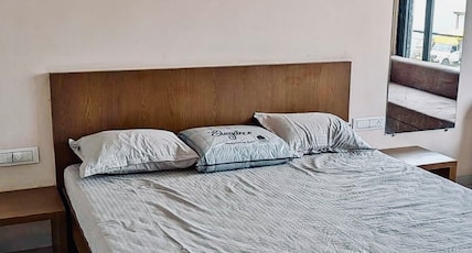 Rishi Stay Inn Room Type - Bedroom 8