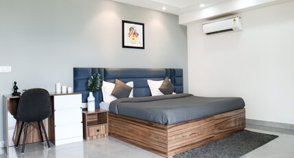 Housr Sector 45 Near Huda City Centre Room Type - Luxury Room Housr Sector 45 Near Huda City Centre Room Type - Luxury Room