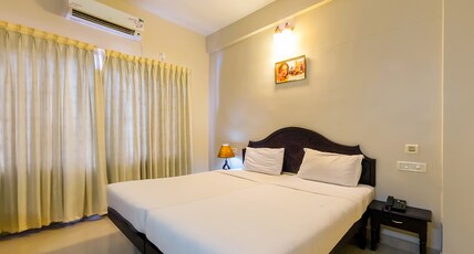 Geethu International Room Type - Executive AC