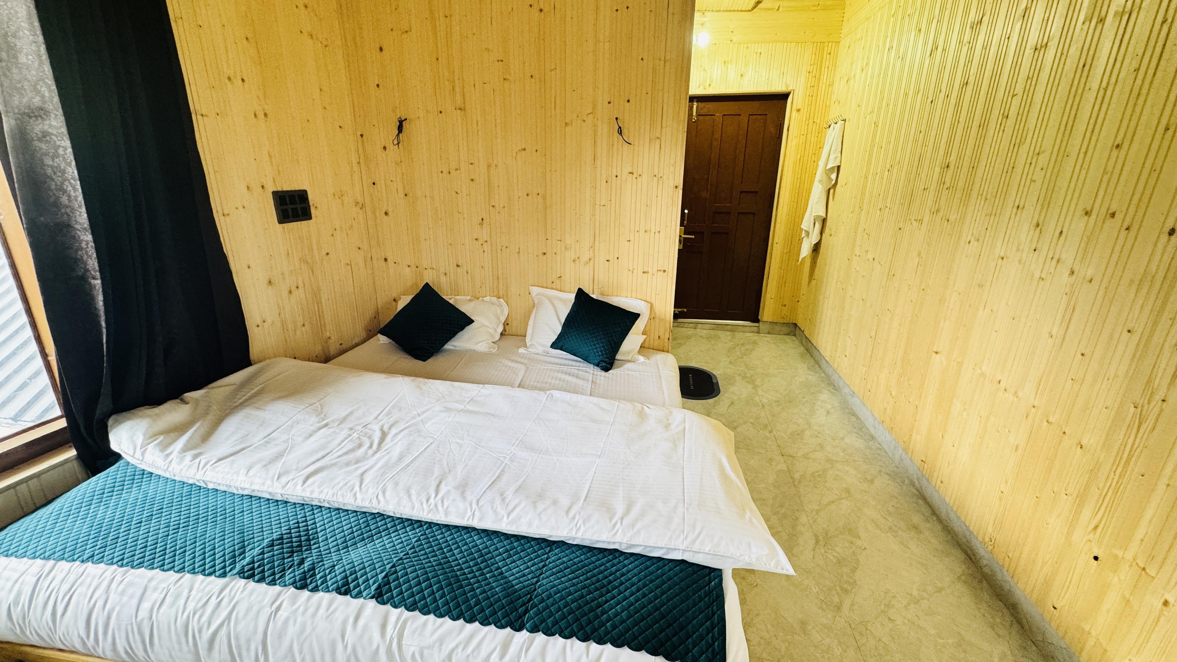 Cherna Danda Resort - Tap to explore photos