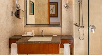ITC Grand Central - A Luxury Collection Hotel Room Type - Room Assigned at Check-in ITC Grand Central - A Luxury Collection Hotel Room Type - Room Assigned at Check-in