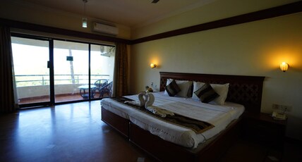 GREEN COCONUT RESORT Room Type - Deluxe Room Ac