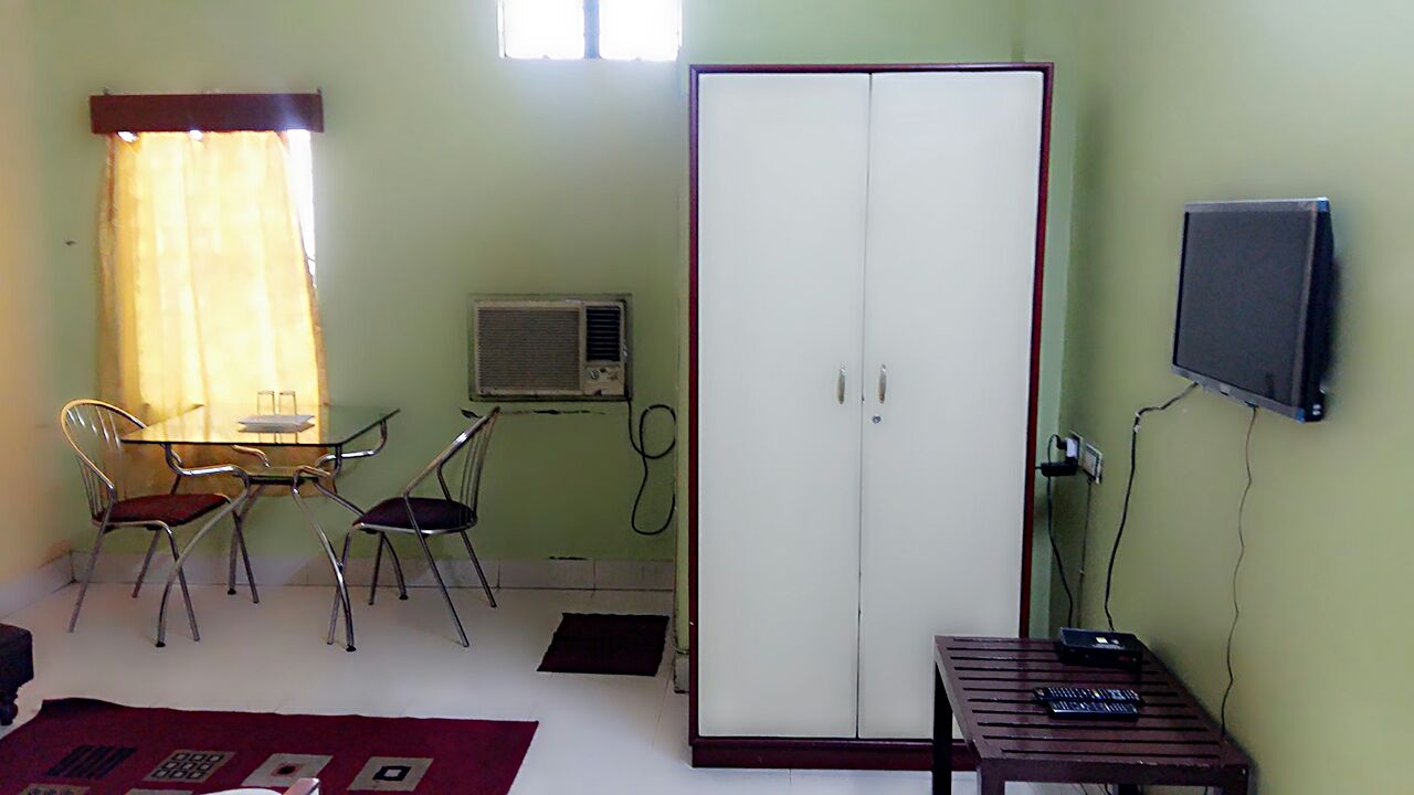 Hotel Priyodarshani - Tap to explore photos