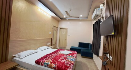HOTEL BALAJI INTERNATIONAL FORBESGANJ Room Type - AC SUPER DELUXE