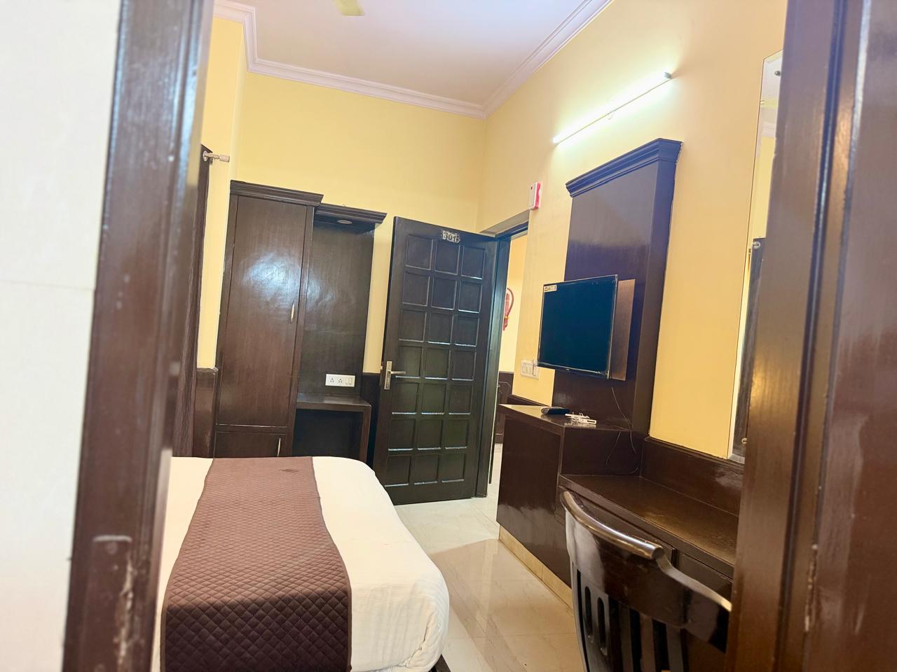 The luxury heritage Indigo hotel - Tap to explore photos