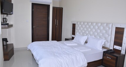 Hotel Eden Room Type - Deluxe Room