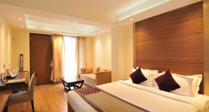 Marigold Sarovar Portico, Shimla: Heated Pool & Cottages (AC Resort & Spa, Play Area) Room Type - Premium Room