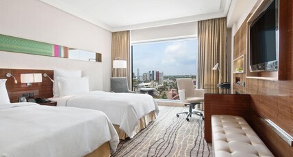 Hilton Chennai Room Type - Twin Hilton Executive Room with Bathtub