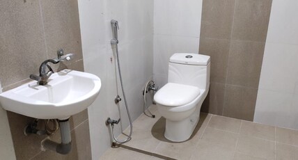 Shree Vishvakarma Resorts & Marriage Garden Room Type - Deluxe AC Room