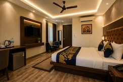 Woodfals Inn Delhi Airport