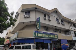 Hotel O Inanam